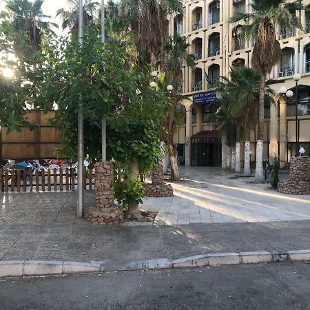 Aqaba Qazar Hotel Esterno foto